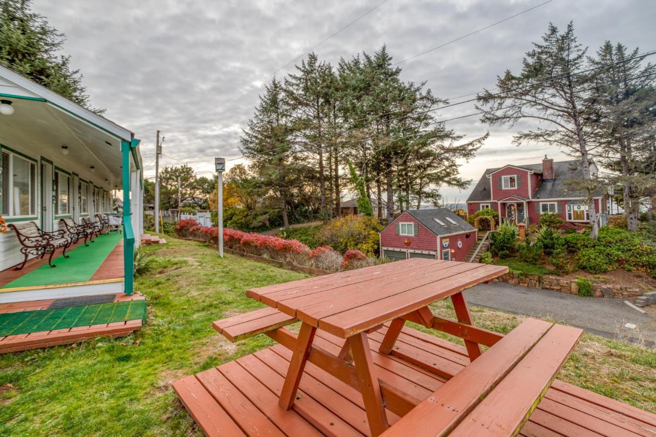 Troller'S Lodge Depoe Bay Bagian luar foto