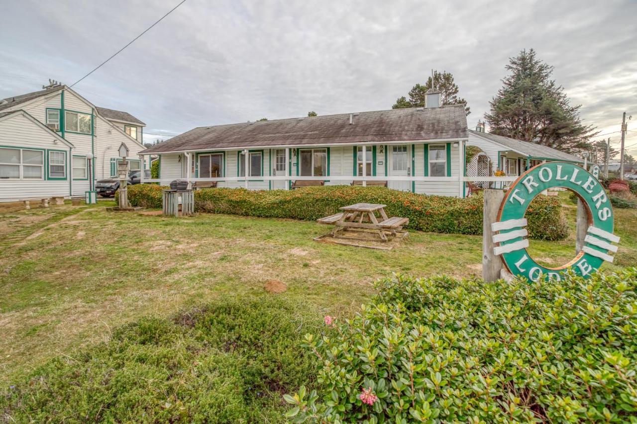 Troller'S Lodge Depoe Bay Bagian luar foto