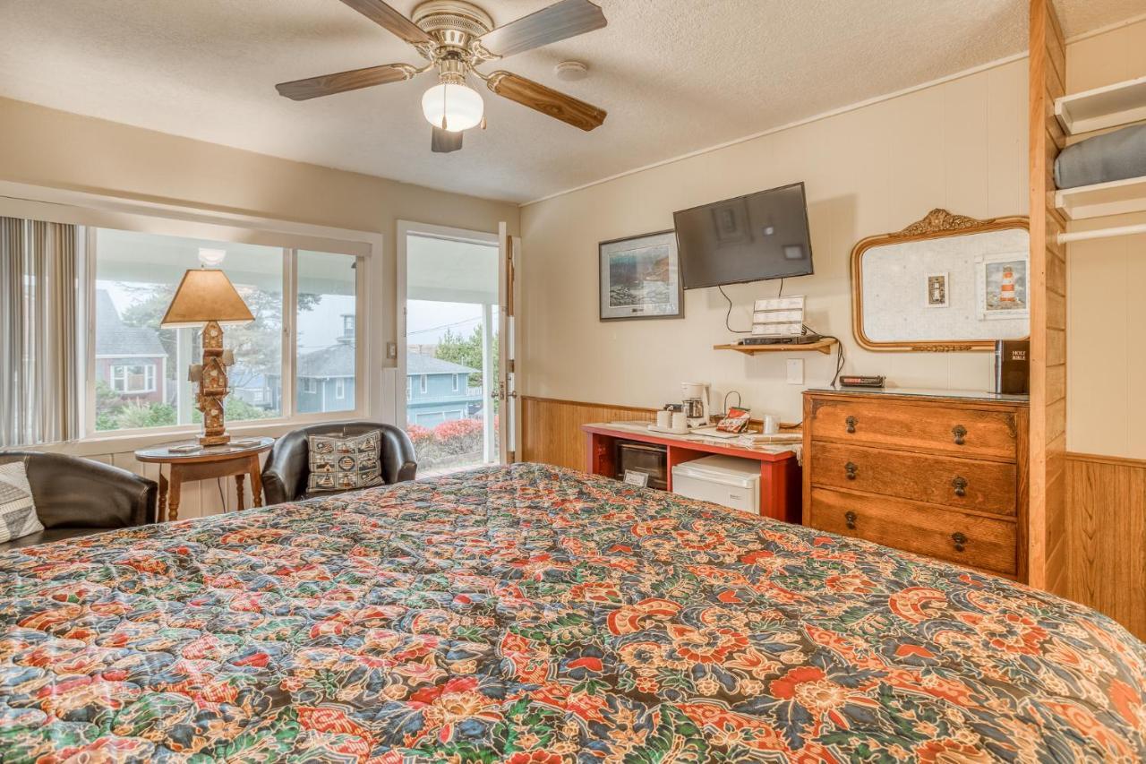 Troller'S Lodge Depoe Bay Bagian luar foto